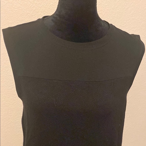 LOFT Tops - LOFT Black Sleeveless Blouse